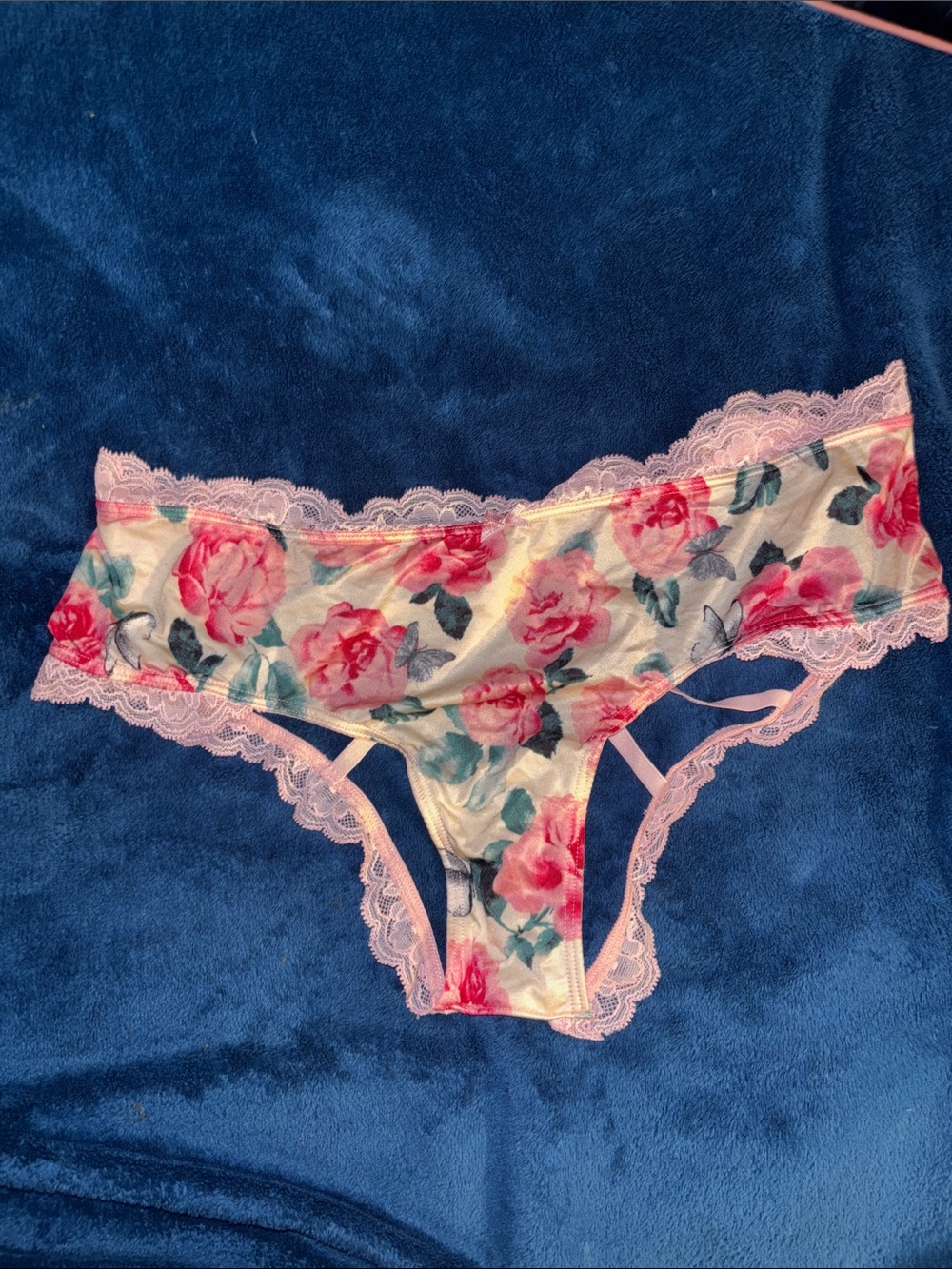 Victoria's Secret Very Sexy Lace-Trim Cheeky Panty
